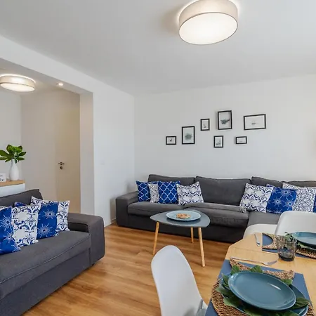 Familien Doppelhaushaelfte ,,marsi