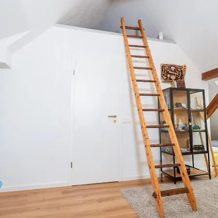 Familien Doppelhaushaelfte ,,marsi