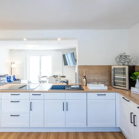 Familien Doppelhaushaelfte ,,marsi