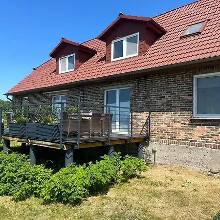 Familien Doppelhaushaelfte ,,marsi